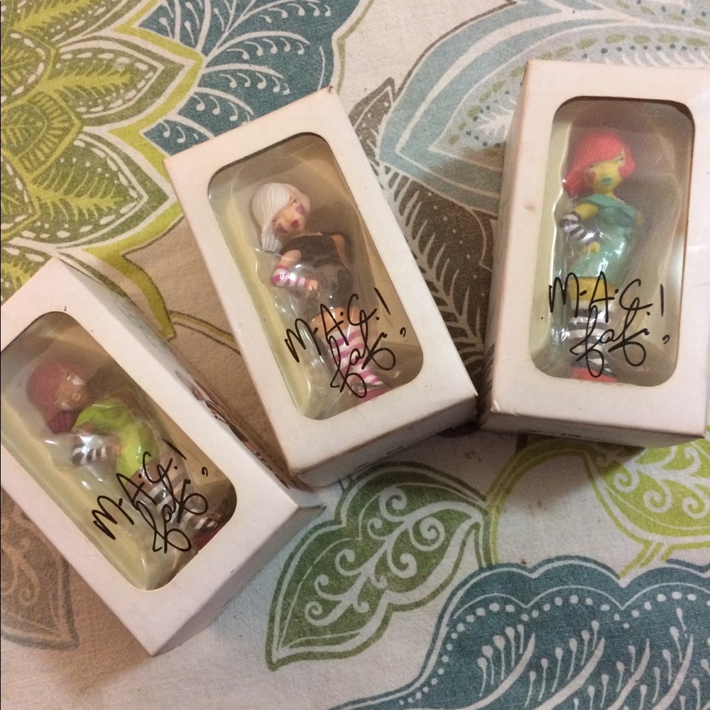 MAC Authentic FAFI Dolls 2008